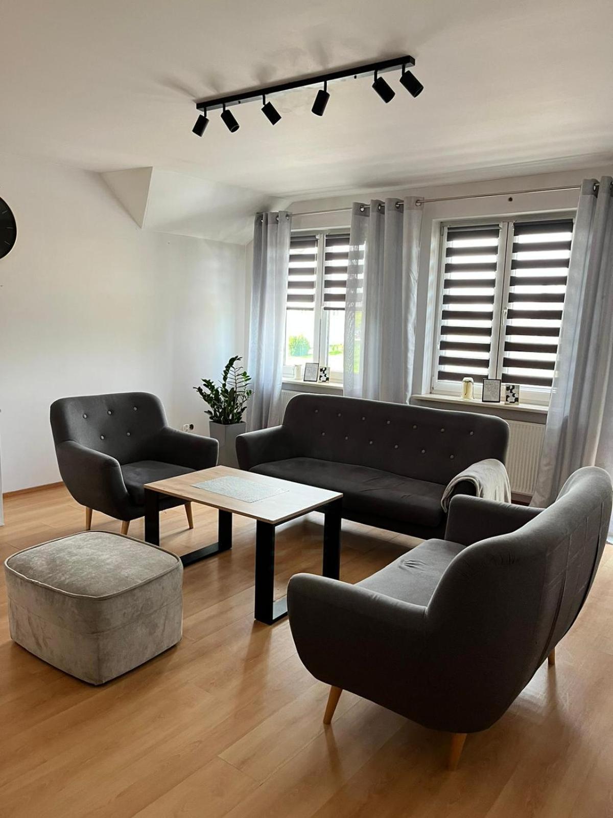 Apartment On The Road S-61 シプリシュキ エクステリア 写真
