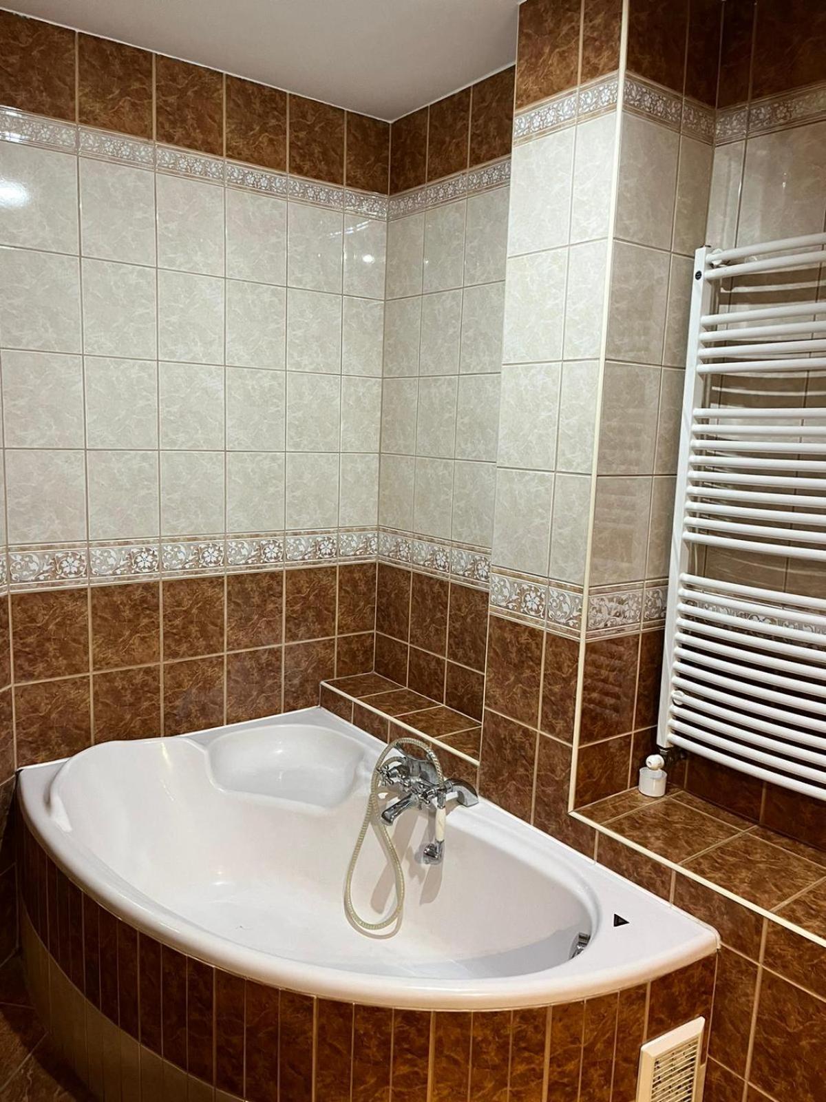 Apartment On The Road S-61 シプリシュキ エクステリア 写真